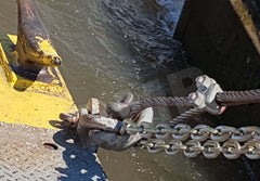 1/4" x 12 ft TOW CHAIN WITH HOOKS in use on a boat