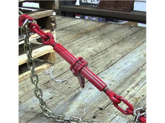 5/16“ – 3/8“ Chain Ratchetinng Load Binder Boomer being used with a chain